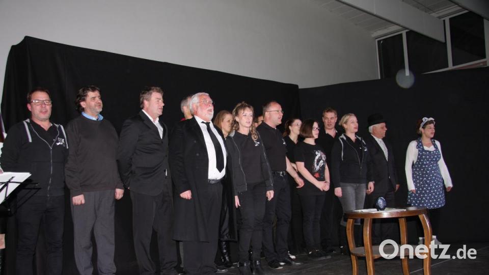 Amateurtheater Dörflas: Kleinkunstabend &quot;Valentinaden&quot; Bild: wro
