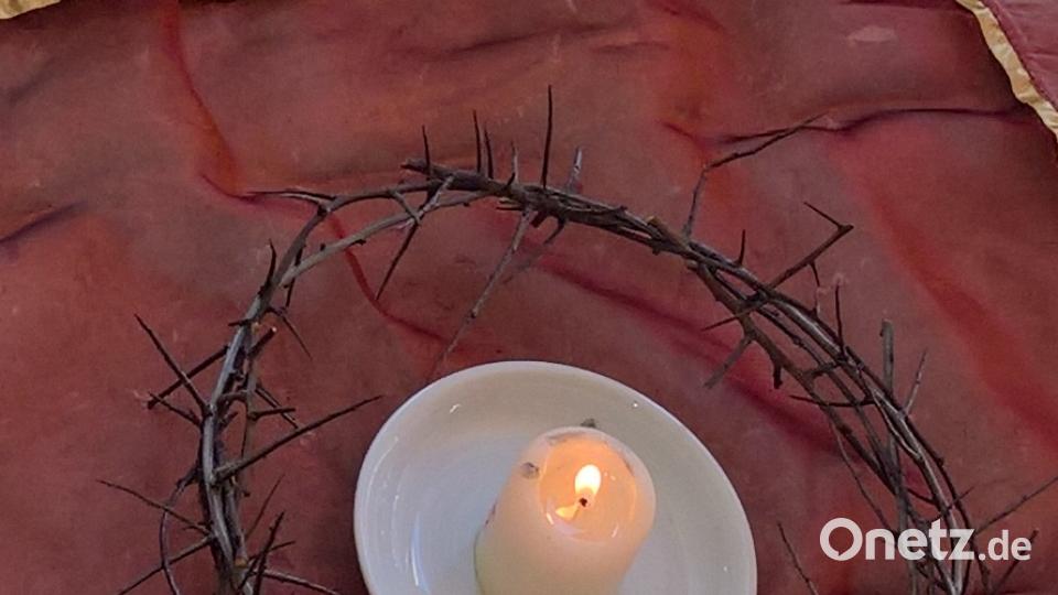Die Verurteilung: Jesus stand vor Gericht. Eine aufgebrachte Menschenmenge forderte seine Verurteilung. Ihr wird nachgegeben. Jesus wird mit der Dornenkrone verhöhnt. Bild: rpp