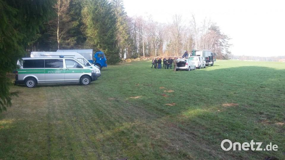Die Suche startete in einem Waldstück bei Waldkirch, etwa sechs Kilometer vom Wohnort der Vermissten entfernt. Bild: Gabi Schönberger