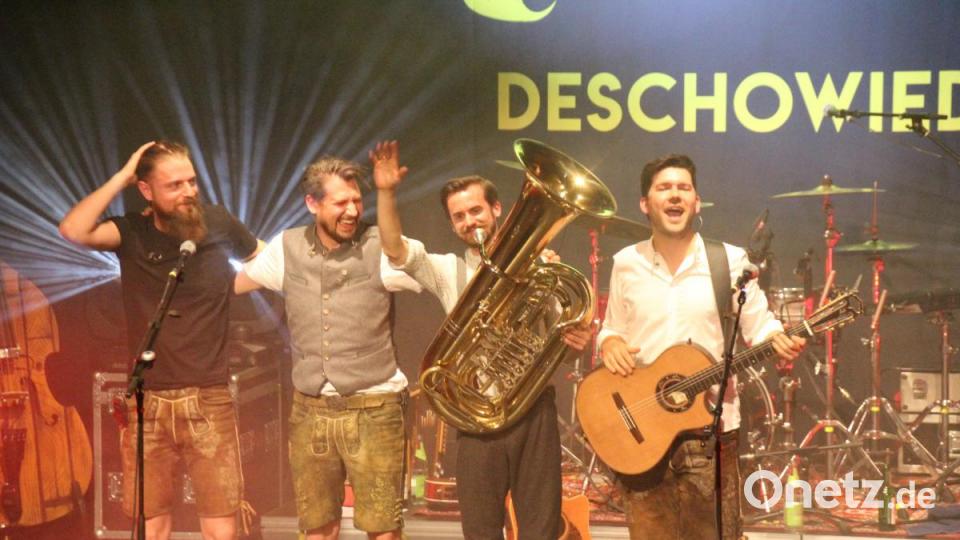 Mit &quot;Servus Habedere&quot; verabschiedete sich das Quartett vom Publikum. Bild: kmo