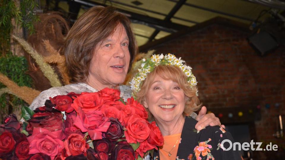 Rosenkavalier Jürgen Drews und Madeleine Lierck-Wien, die bei der TV-Serie "Rote Rosen" die Erika spielt. Bild: Kunz