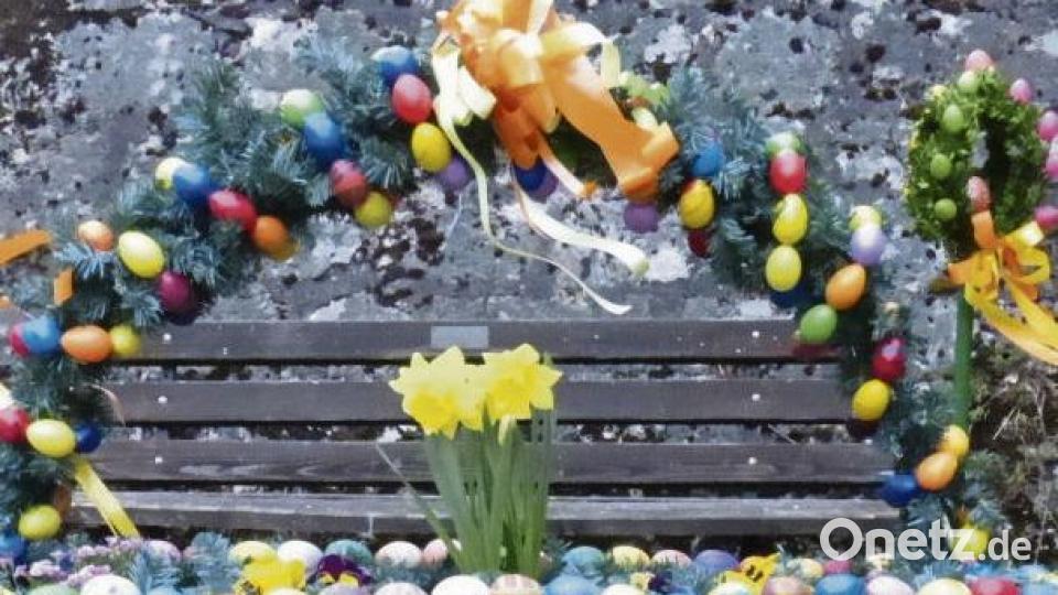 Blumentrog der Freundschaft mit Oed in Österreich bei der Bahnunterführung Oed Bild: fm