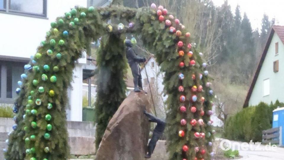 Der Osterbrunnen der Dorfgemeinschaft Haunritz. Bild: fm