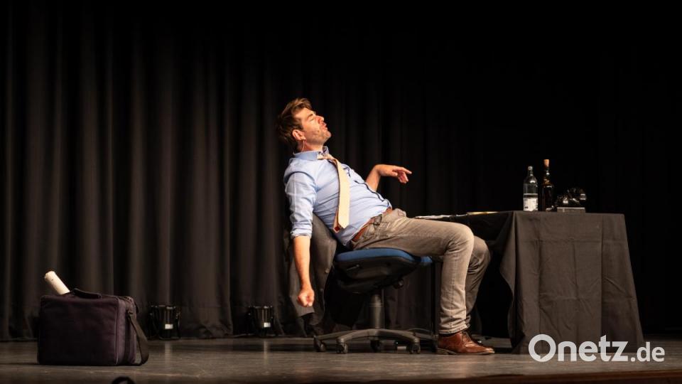 Claus von Wagner begeistert das Publikum in der Neustädter Stadthalle Bild: pml