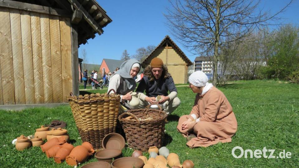Viel geboten war beim Winteraustreiben im Geschichtspark. Bild: ubb