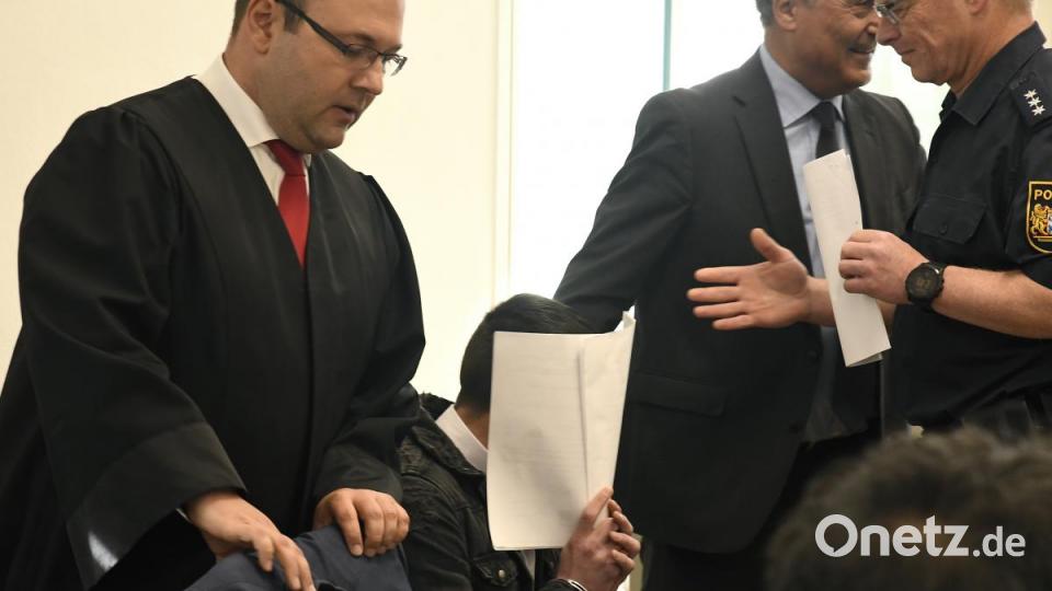 Prozessauftakt zur Prügel-Attacke in Amberg am Amtsgericht Bild: Petra Hartl