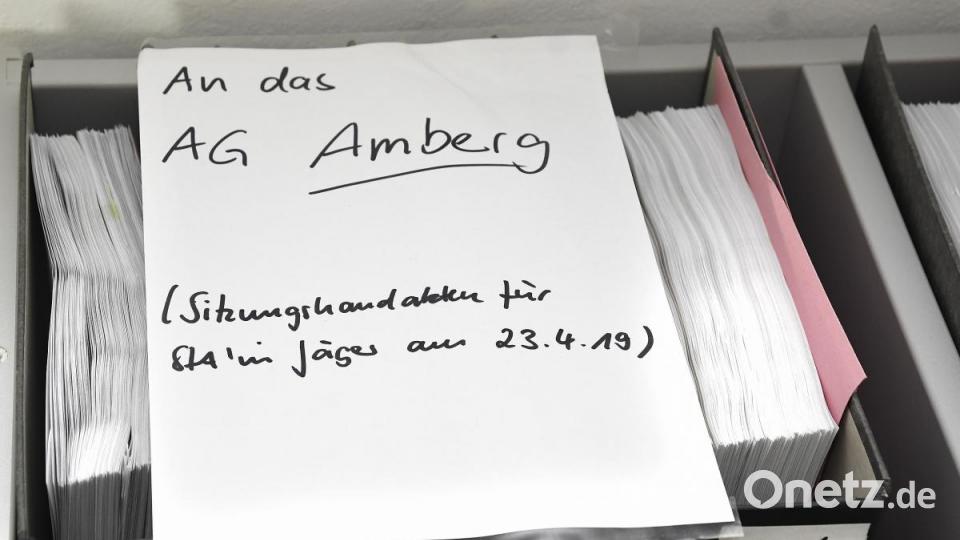 Prozessauftakt zur Prügel-Attacke in Amberg am Amtsgericht Bild: Petra Hartl