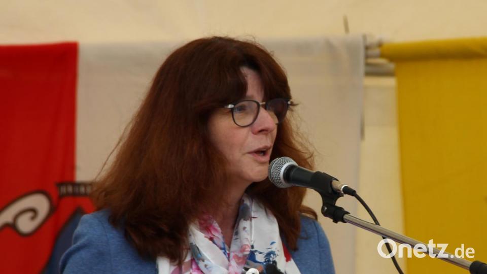 Schirmherrin Gabriele Sehorz bedankte sich für die Einladung und in ihrer Rede verdeutlichte sie, dass der Mittelstand sehr wichtig ist, Bild: lep