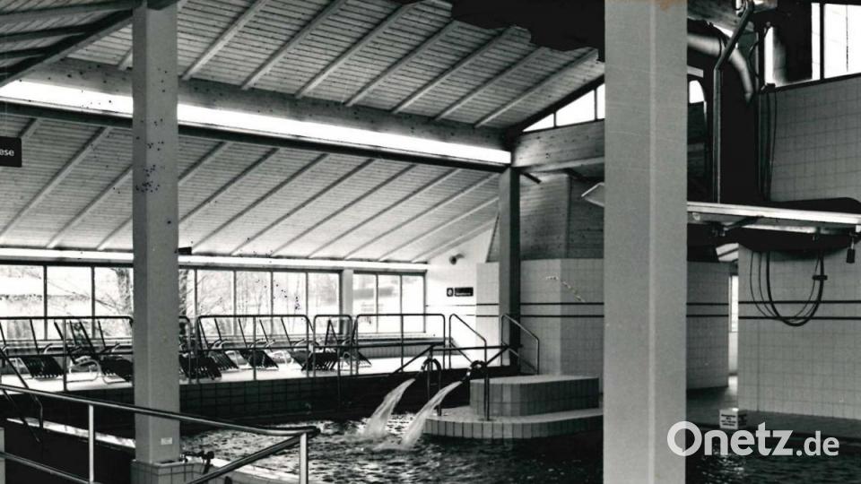 Auf nur 60 Quadratmetern erstreckte sich die Beckenfläche in Maiersreuth. Das Bad fand schnell viele Freunde und geriet an die Grenzen der Kapazität. Bild: Archiv NT