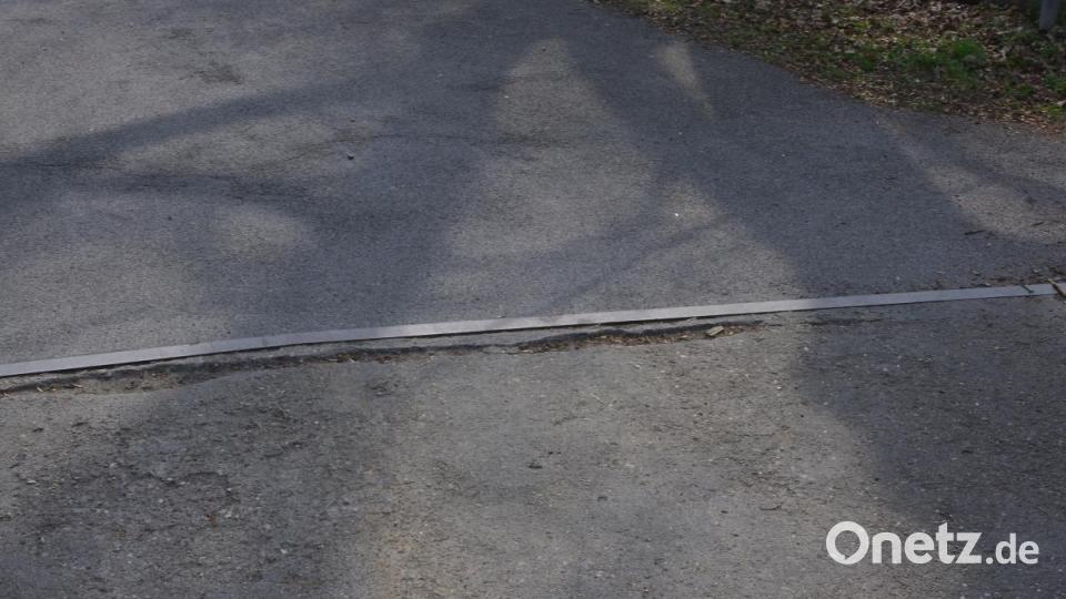 In Rosenberg beim Wehr gibt es diese Stolperfalle für Radler. Bild: ADFC