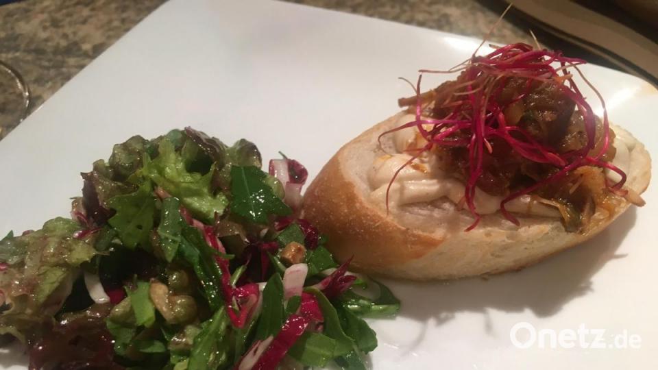 Köstliches aus Jamaika: Jerk-Jackfruit-Crostini. Bild: san