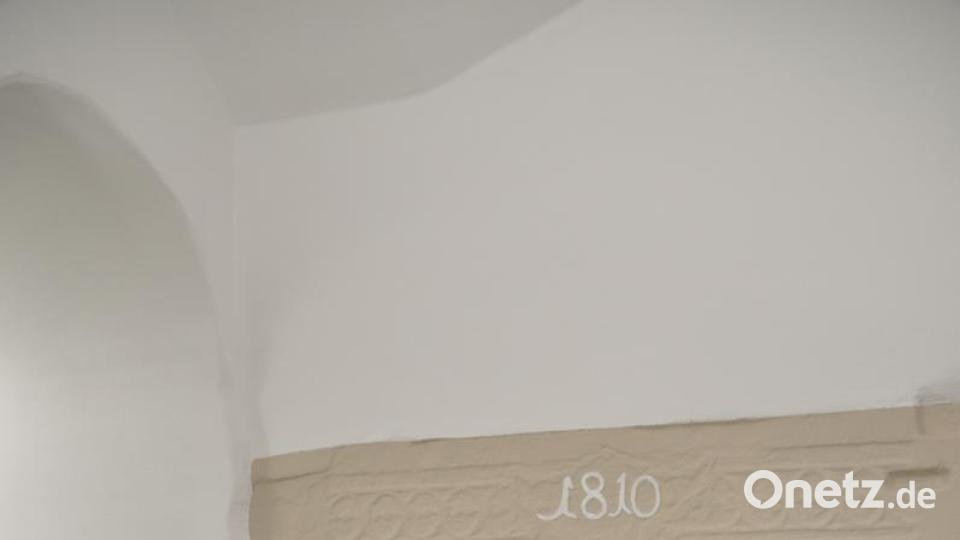 Erhalten blieb ein historischer Kellerabgang. Bild: ak