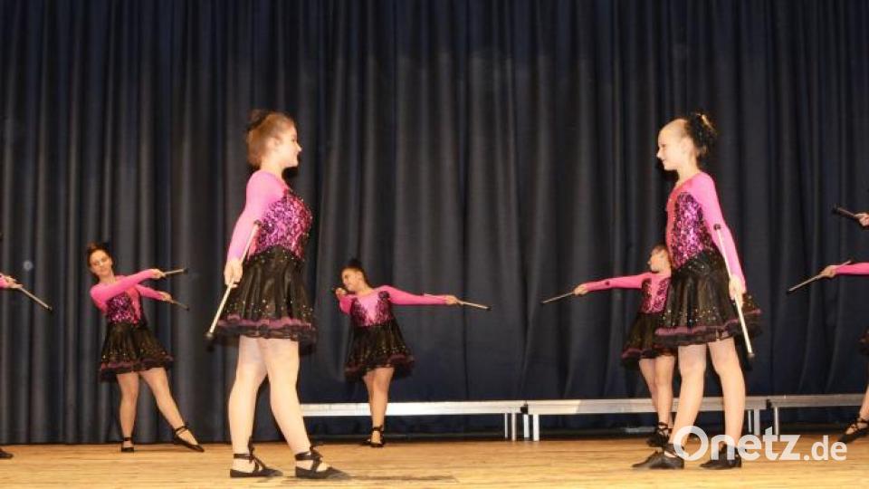 Muttertagskonzert der Kreismusikschule. Tanzgruppe Impuls aus Tschechien. Bild: zch