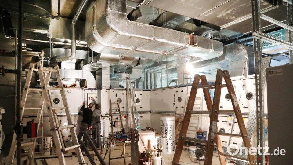 Die Arbeiten am Krankenhaus-Neubau sind in vollem Gange. Bild: Gerhard Götz