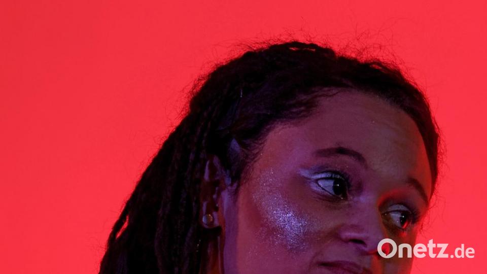 Mit seiner Bühnenversion des Romans &quot;A Clockwork Orange&quot; von Anthony Burgess lässt das Ovigo-Theater die Droogs um Gangchef Alex am Freitag und Samstag auf das Publikum in der Waldsassener Glashütte Lamberts los. Bild: tr