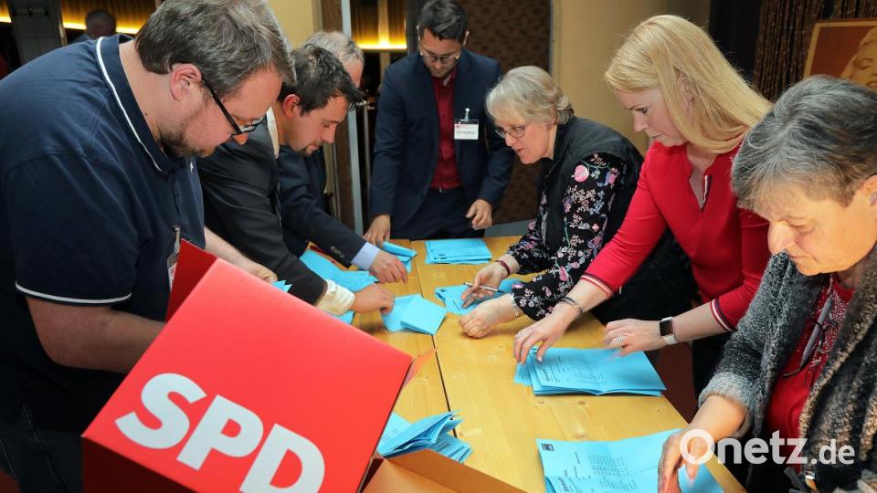 Auszählung der Stimmen. Bild: Wolfgang Steinbacher