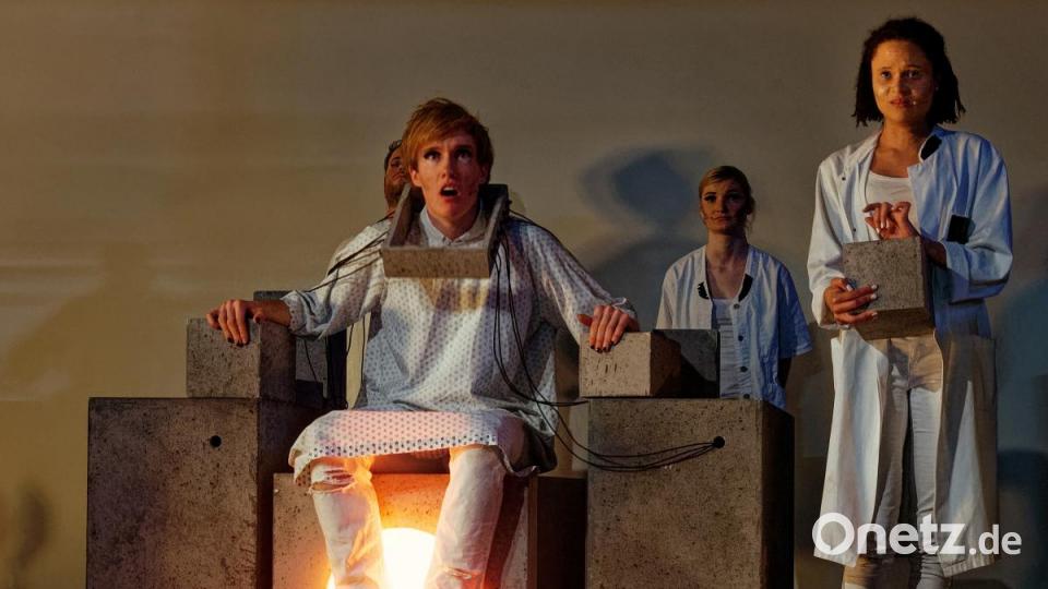 Alex bei der Therapie. Bild: tr