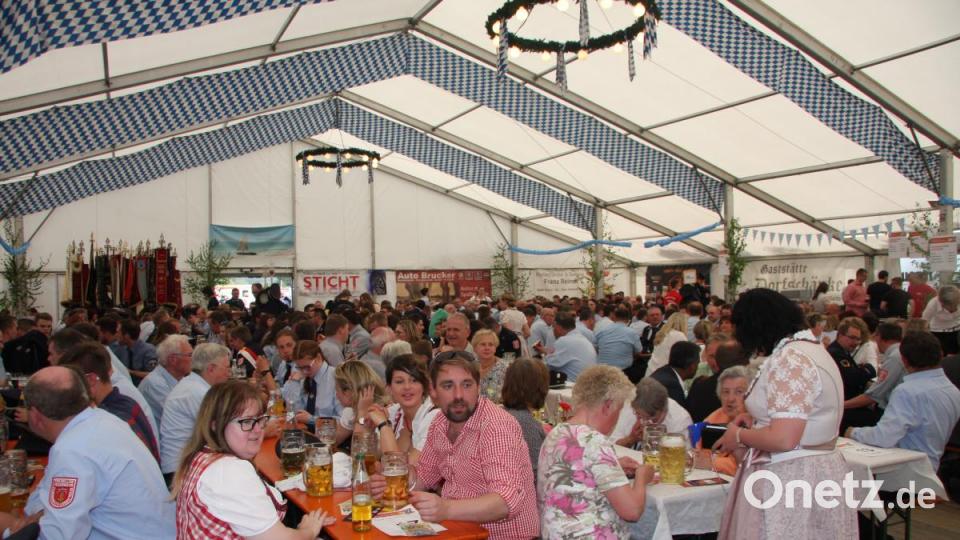 125 Jahre FFW Fuhrmannsreuth - Bilder vom Fest-Sonntag Bild: wro