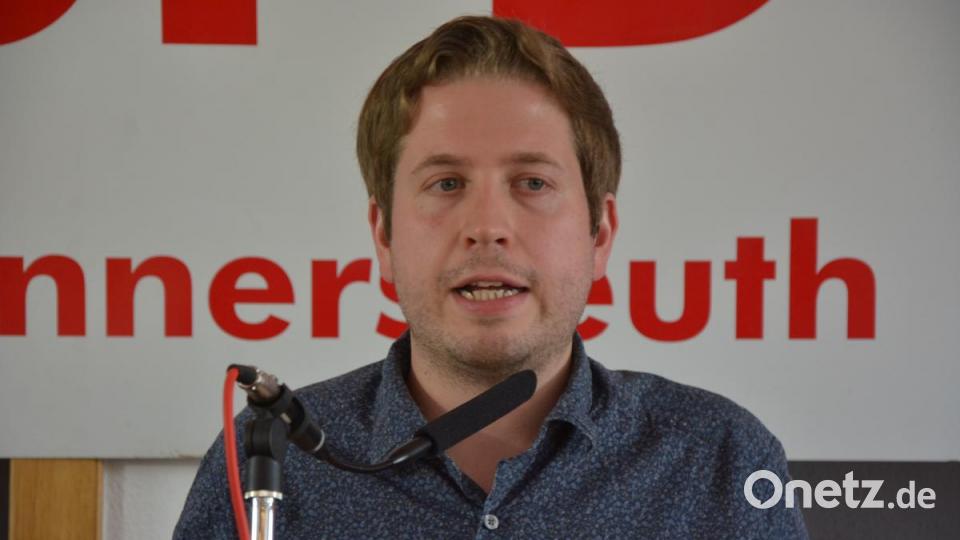 Kevin Kühnert wurde in Konnersreuth wie ein Popstar gefeiert. Bild: jr