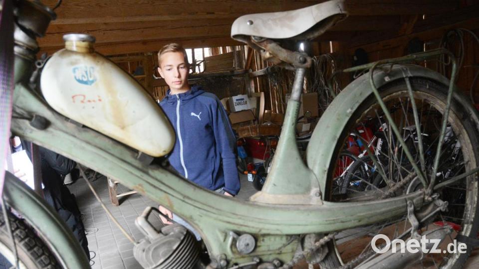 Die NSU Quickly aus dem Jahr 1955 ist aus einem Fahrrad entstanden – die Anfänge der Moped-Geschichte. Die Ähnlichkeit zum „Drahtesel“ ist noch gut zu erkennen. Bild: Gabi Schönberger