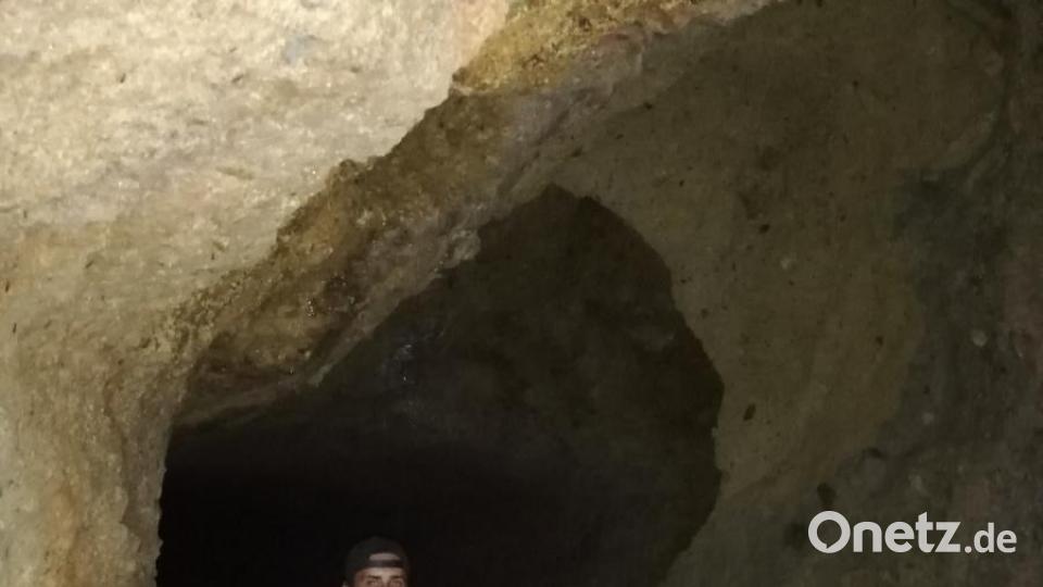 *Für seine Bachelorarbeit bekam Johannes Grillmeier Laserscanner und Tachymeter gestellt. Die Geräte halfen ihn die Felsenkeller Stück für Stück zu erfassen und in später dann in eine bildliche Darstellung zu übersetzen. Bild: Johannes Grillmeier