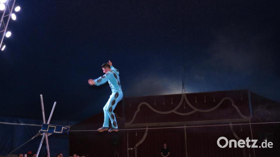 Der Seiltänzer ließ den Atem stocken. Bild: ubb