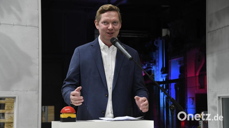 Festakt zur Einweihung der neuen Halle. Bild: Petra Hartl