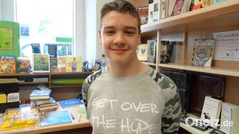 Marvin:
Lesen mag ich eigentlich nicht, nur wenn ich sonst nichts zu tun habe. Bild: hka