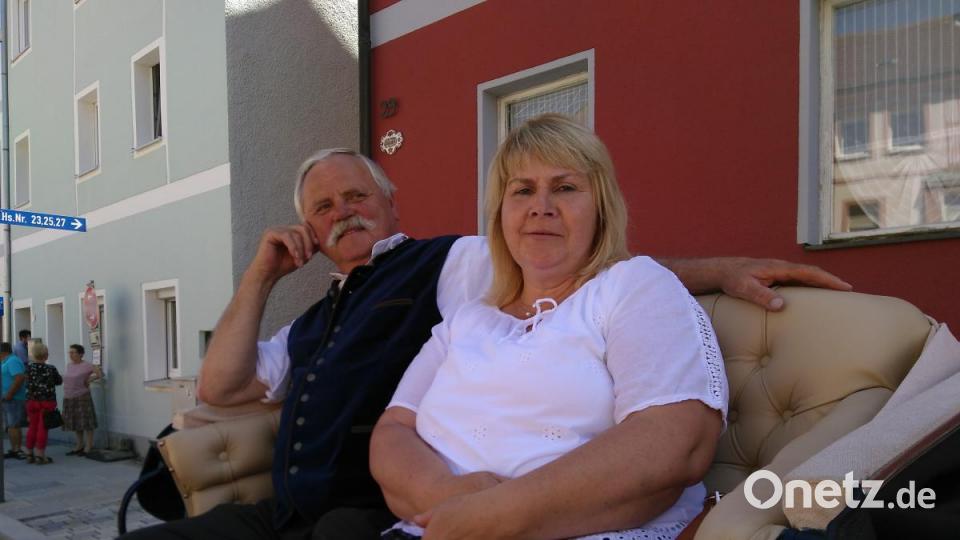 Der Reitstall Wittmann zeigte stolz seine Vis-à-Vis-Kutsche. Bild: mma