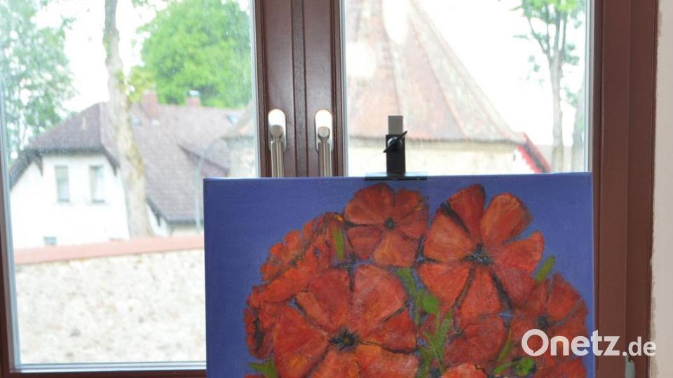 "Blumenstrauß in Rot" von Claudia Biller-Fütterer. Bild: dob