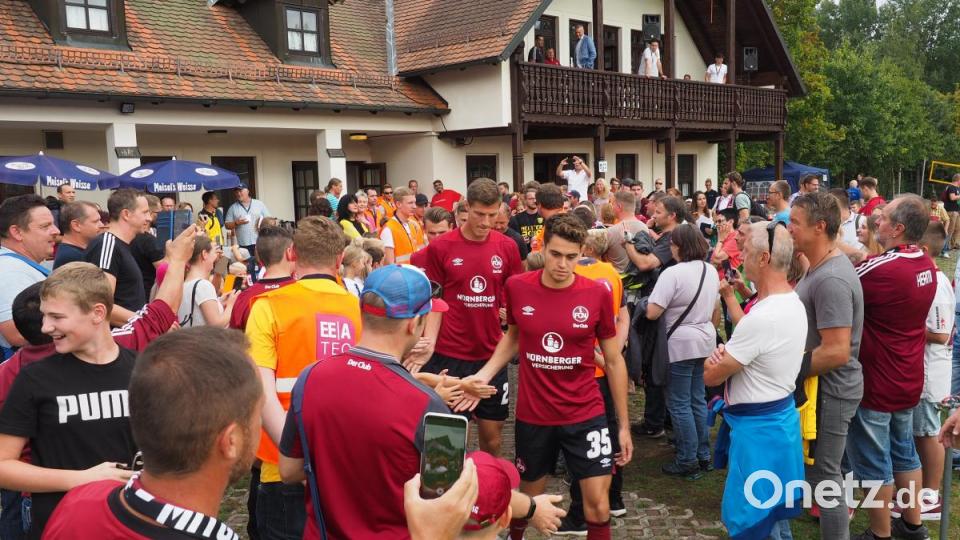 Bild: ref 1. FC Nürnberg - Dukla Prag 4:0 (2:0)
Sportgelände DJK Seugast Bild: ref
