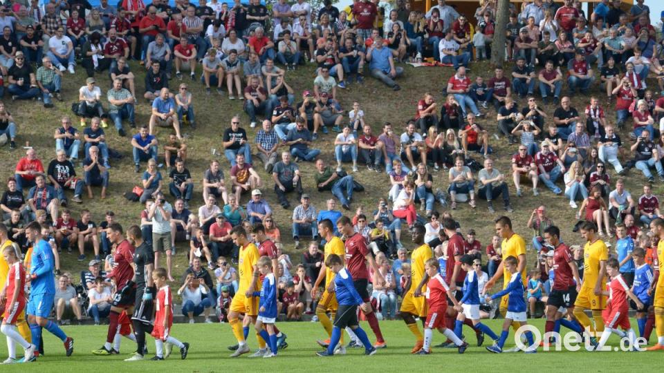 Bild: ref 1. FC Nürnberg - Dukla Prag 4:0 (2:0)
Sportgelände DJK Seugast Bild: ref