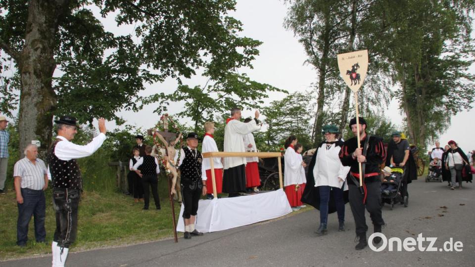 Pfingstritt in Kemnath am Buchberg. Bild: ads
