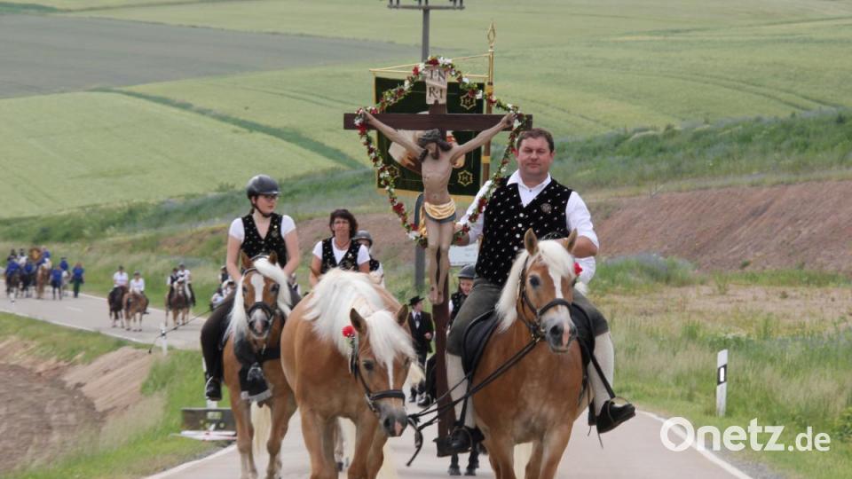 Pfingstritt in Kemnath am Buchberg. Bild: ads