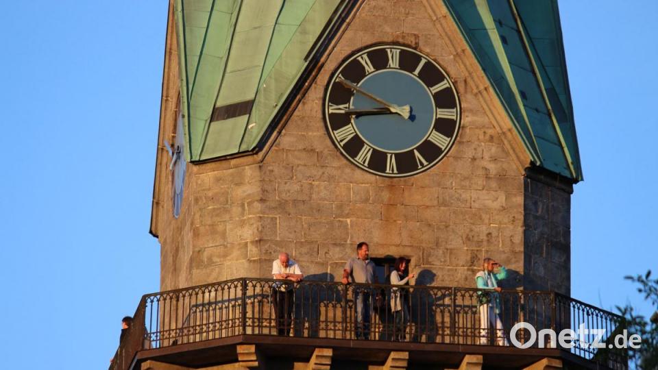 Der Besucherturm der katholischen Kirche. Bild: exb
