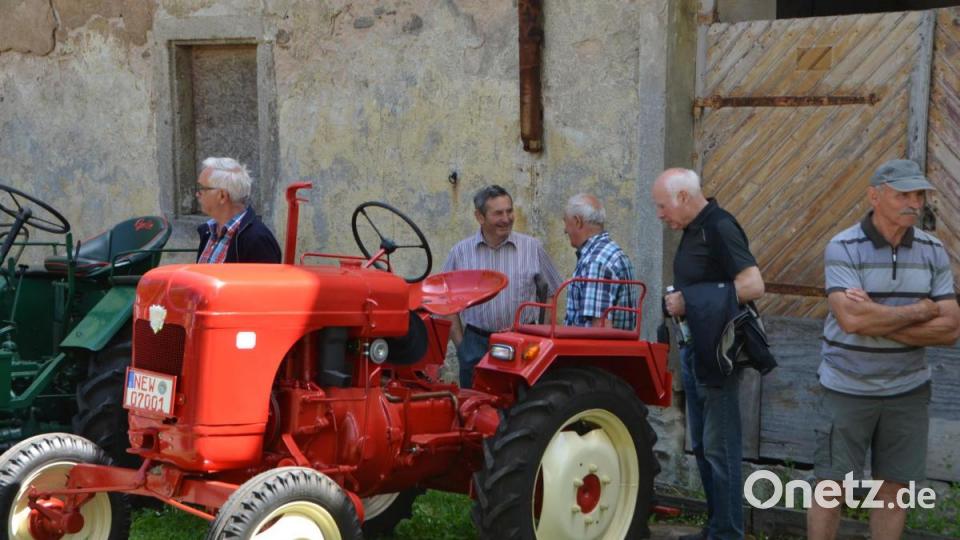 Je älter die Fahrzeuge werden, umso mehr Charme und Anziehungskraft bekommen sie. Bei den 20. "Vohenstrauß Classics" waren wieder wunderschöne Raritäten zu bestaunen. Bild: dob