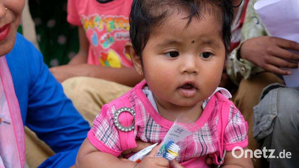 Bilder vom letzten Nepal-Besuch von Africa Luz. Bild: Reinhold Birner