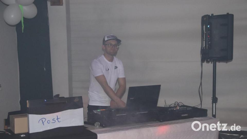 DJ Philipp sorgt für die richtige Musik. Bild: rpp