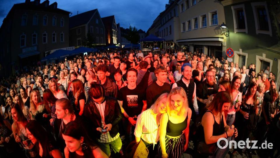 The Funky Blues Rabbits beim Altstadtfest 2018 am Roßmarkt in Amberg Bild: Andreas Brückmann