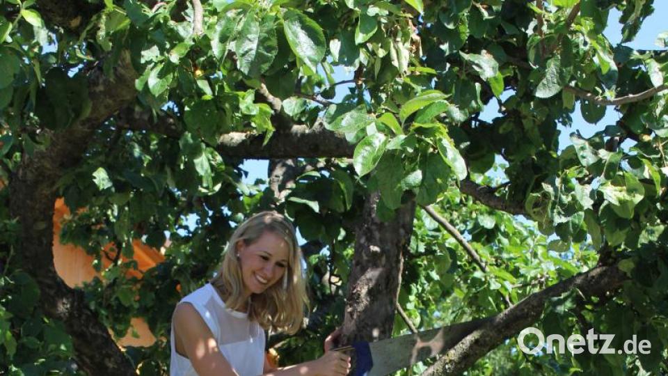 Silvia aus der Oberpfalz posiert für die Fotografen. Bild: Bayerische Jungbauernschaft