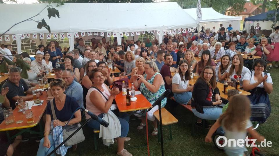 Gartenfest der Schwarzenbacher Schenkelzinterer Bild: myd