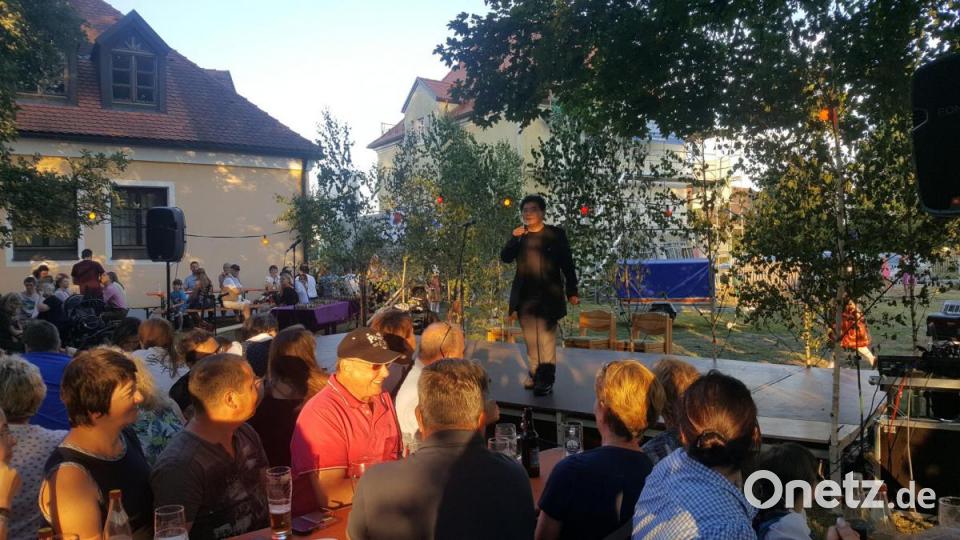 Gartenfest der Schwarzenbacher Schenkelzinterer Bild: myd