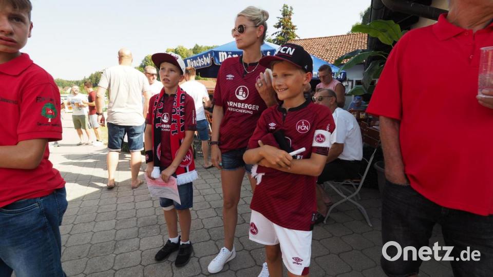 Der Club schießt Tore: Sechs Stück beim 6:0-Erfolg im Freundschaftsspiel bei der DJK Ammerthal. Bild: ref