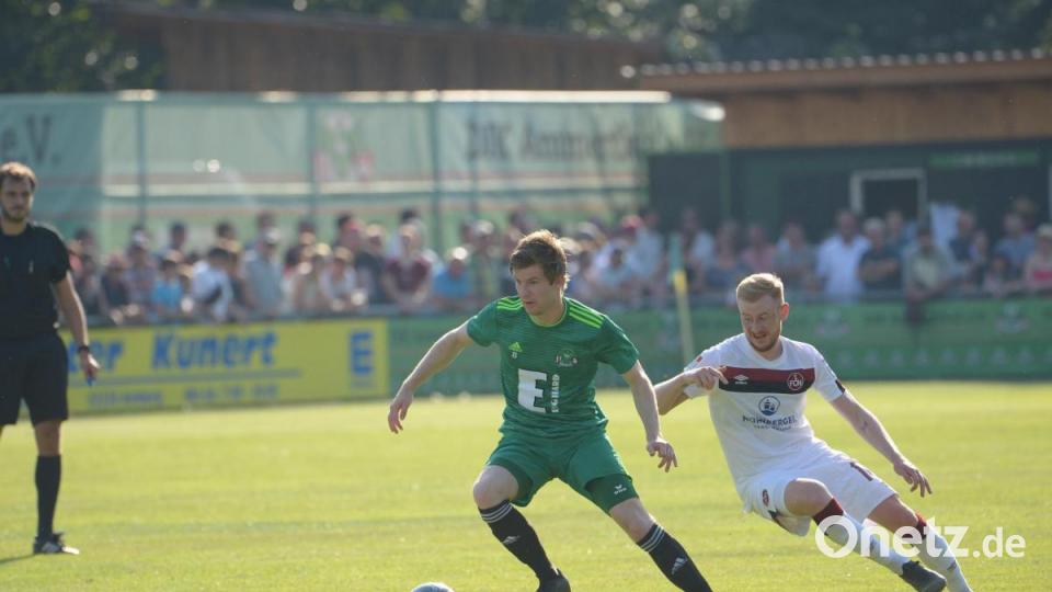 Der Club schießt Tore: Sechs Stück beim 6:0-Erfolg im Freundschaftsspiel bei der DJK Ammerthal. Bild: ref