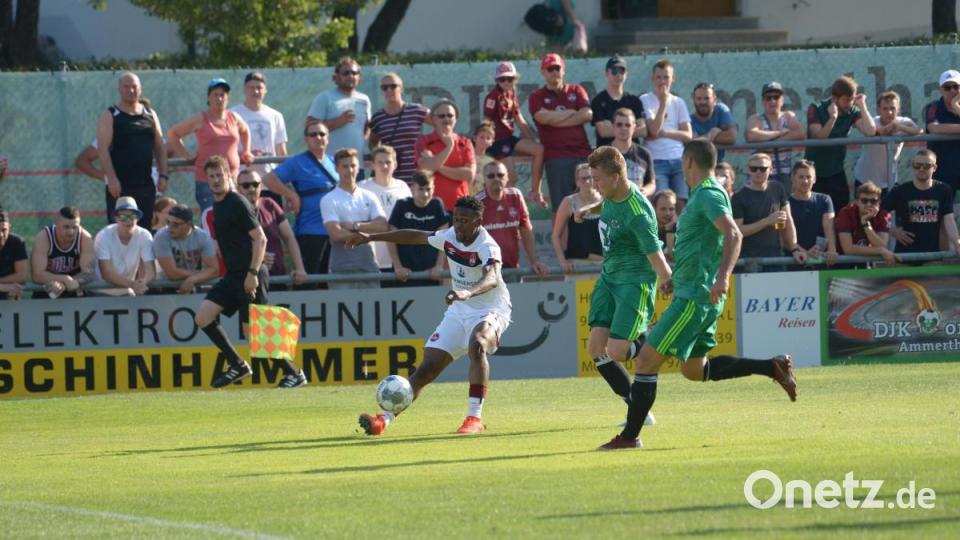 Der Club schießt Tore: Sechs Stück beim 6:0-Erfolg im Freundschaftsspiel bei der DJK Ammerthal. Bild: ref