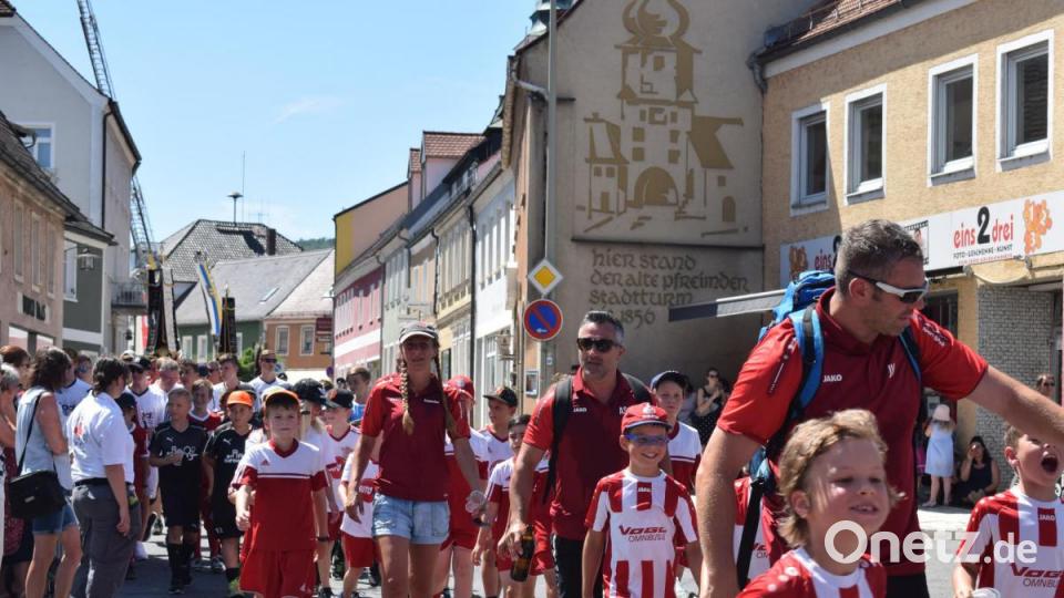Dem SpVgg-Nachwuchs macht es Spaß. Bild: bnr