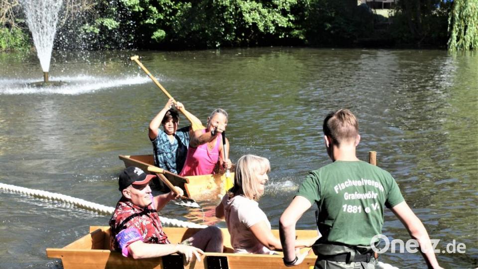 Sautrogrennen des Fischereivereins auf dem Stadtweiher Bild: rgr