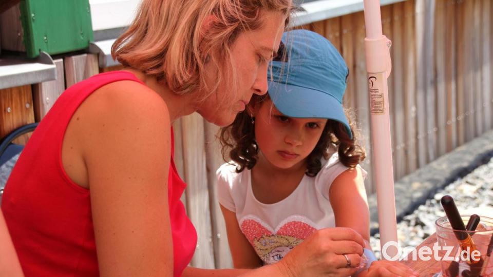 Tattoos und Kinderschminke waren bei den kleinen Besuchern besonders begehrt. Bild: frd