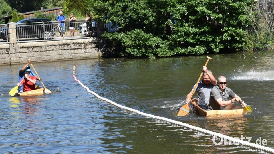 Sautrogrennen des Fischereivereins auf dem Stadtweiher Bild: rgr