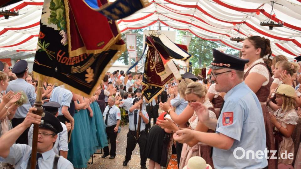 Der Fahneneinzug lässt die Herzen höher schlagen. Bild: bnr